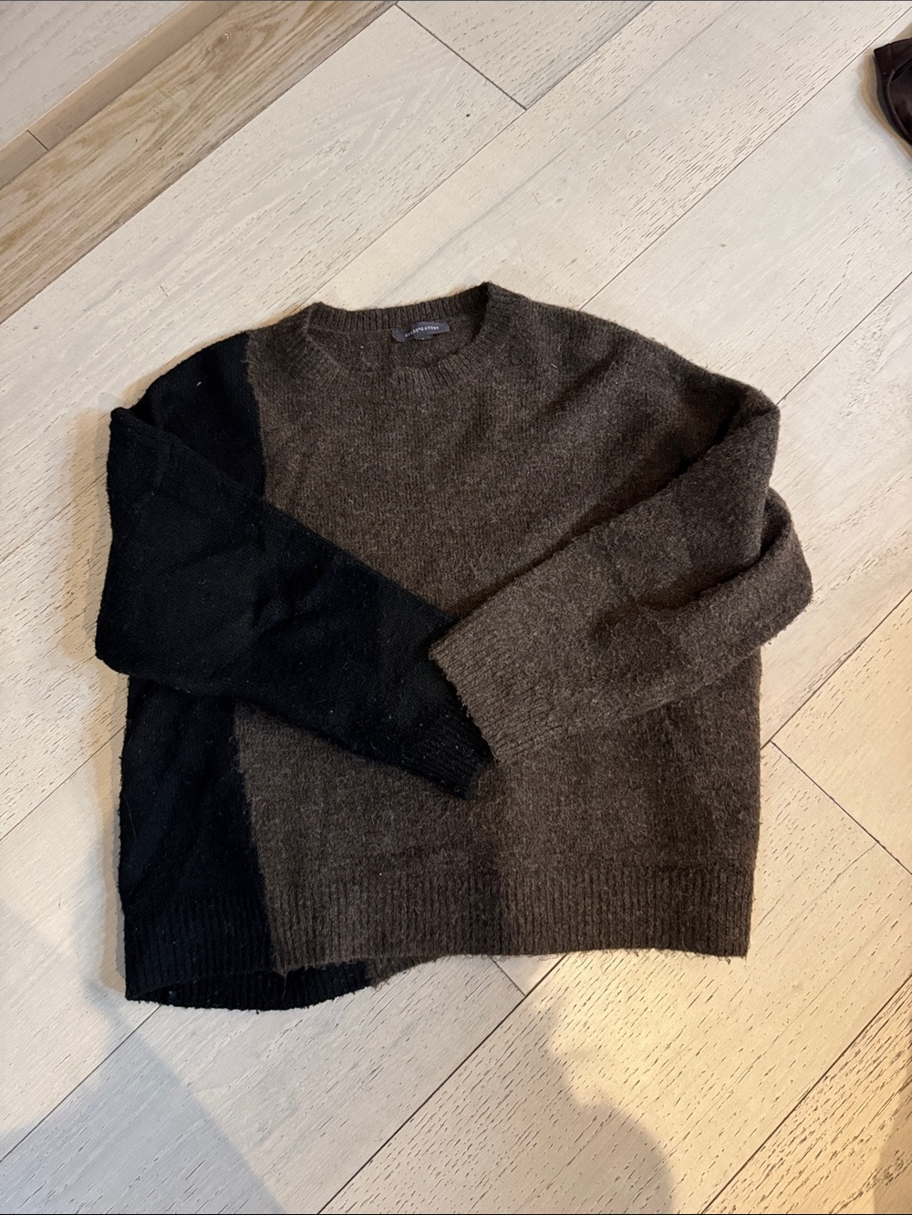 Two-Tone Crewneck Sweater in Brown and Black